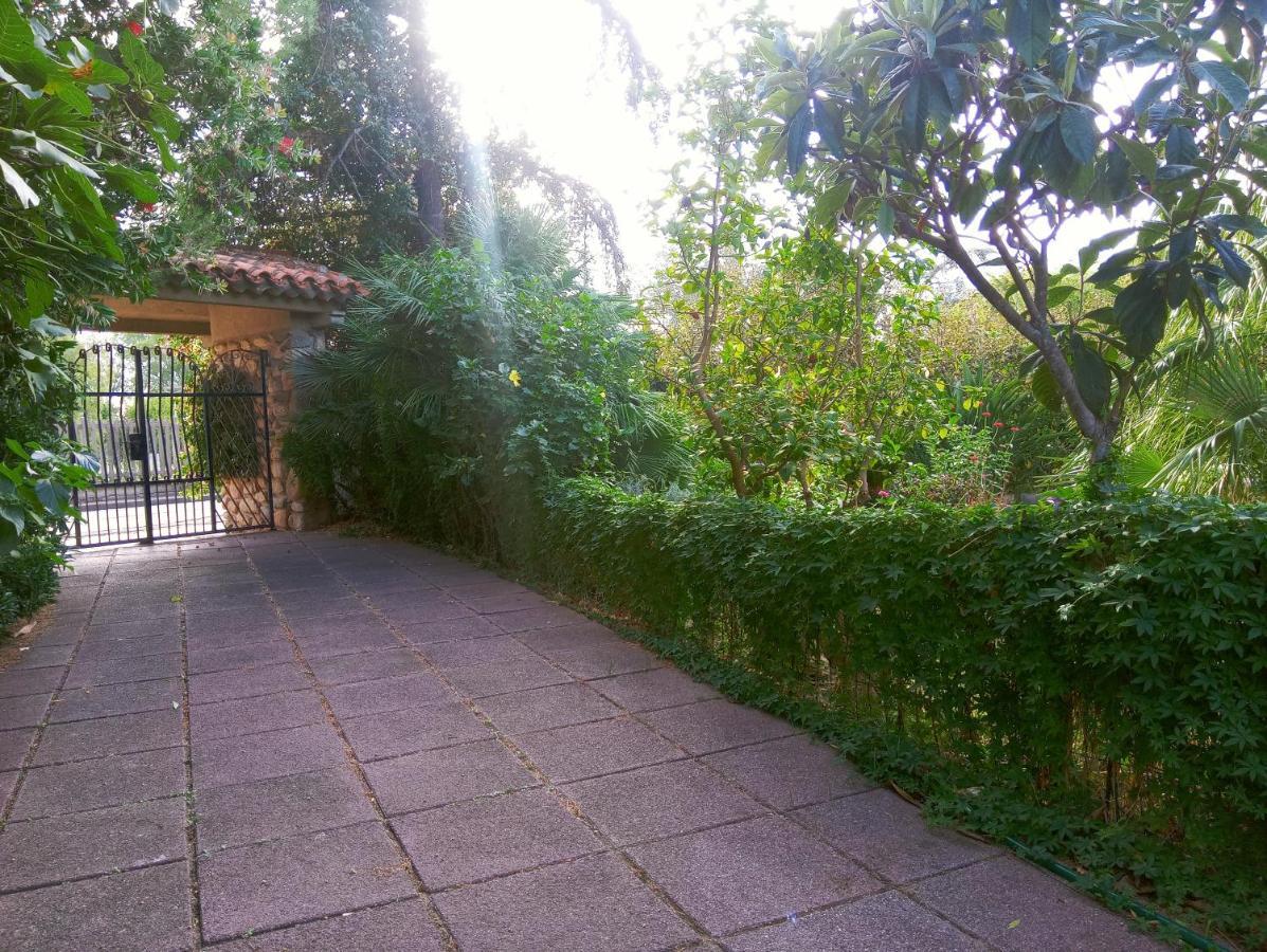 Villa Corrias Siliqua Exterior photo